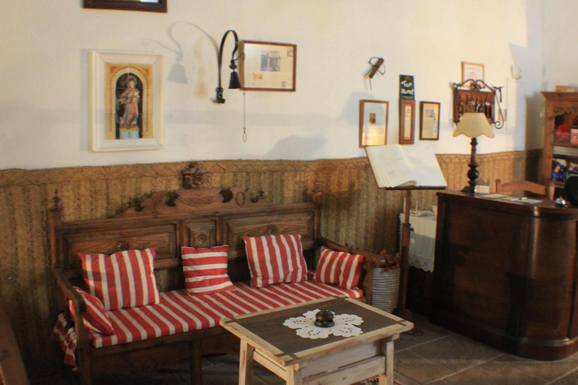Casa Palacio Conde De Garcinarro Huete Esterno foto